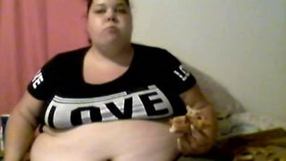 BBW Eating porn - bbwbaker.com