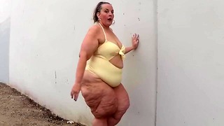 Cellulite lår Big Booty Bbw