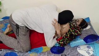 Όμορφα μεγάλα βυζιά Indian Bhabhi Fuck On Tits By Her Devar