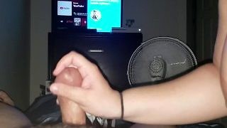 Sexy GF give amazing hand job!!!