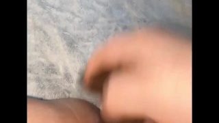 Watch me fuck my creamy pussy till I squirt