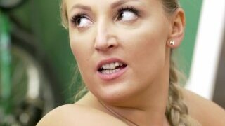 Curvy Cuties Bambi Bella & Crystal Swift Do Interracial Orgy