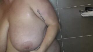 Milk Bath Tits In Biloxi Trailer