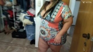 visiting my friend’s chubby girlfriend, look how she treats me