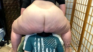 BBW Face Sitting Smother