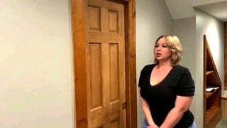 Real Couple’s Desperate Office Fuck