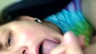 BBW Milf Takes Big Facial